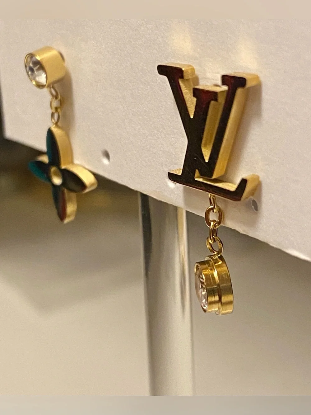 Fashion Jewelry gold tone